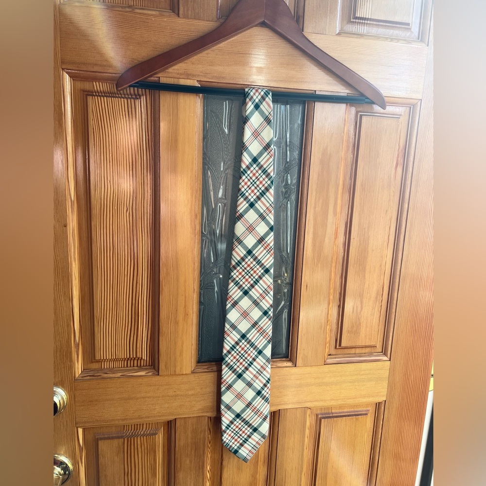 Vintage Holiday Tie